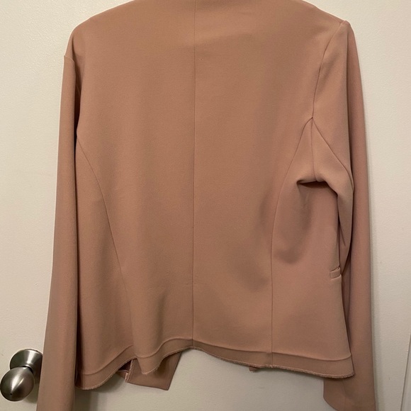 Dynamite Blazer - Picture 2 of 3